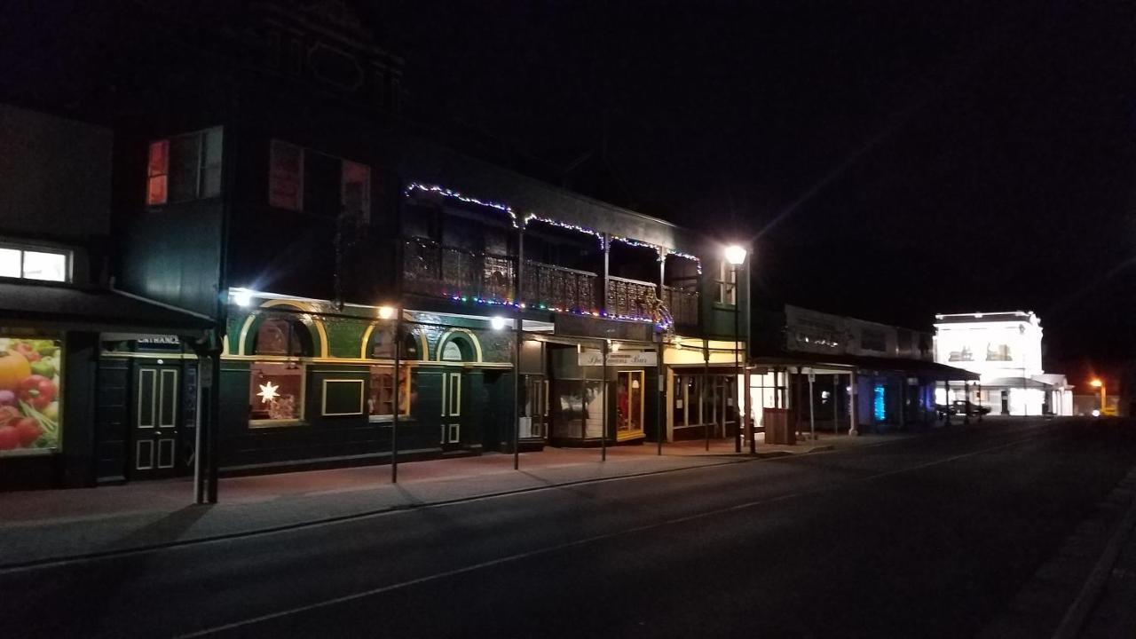 Hunters Hotel Queenstown Extérieur photo
